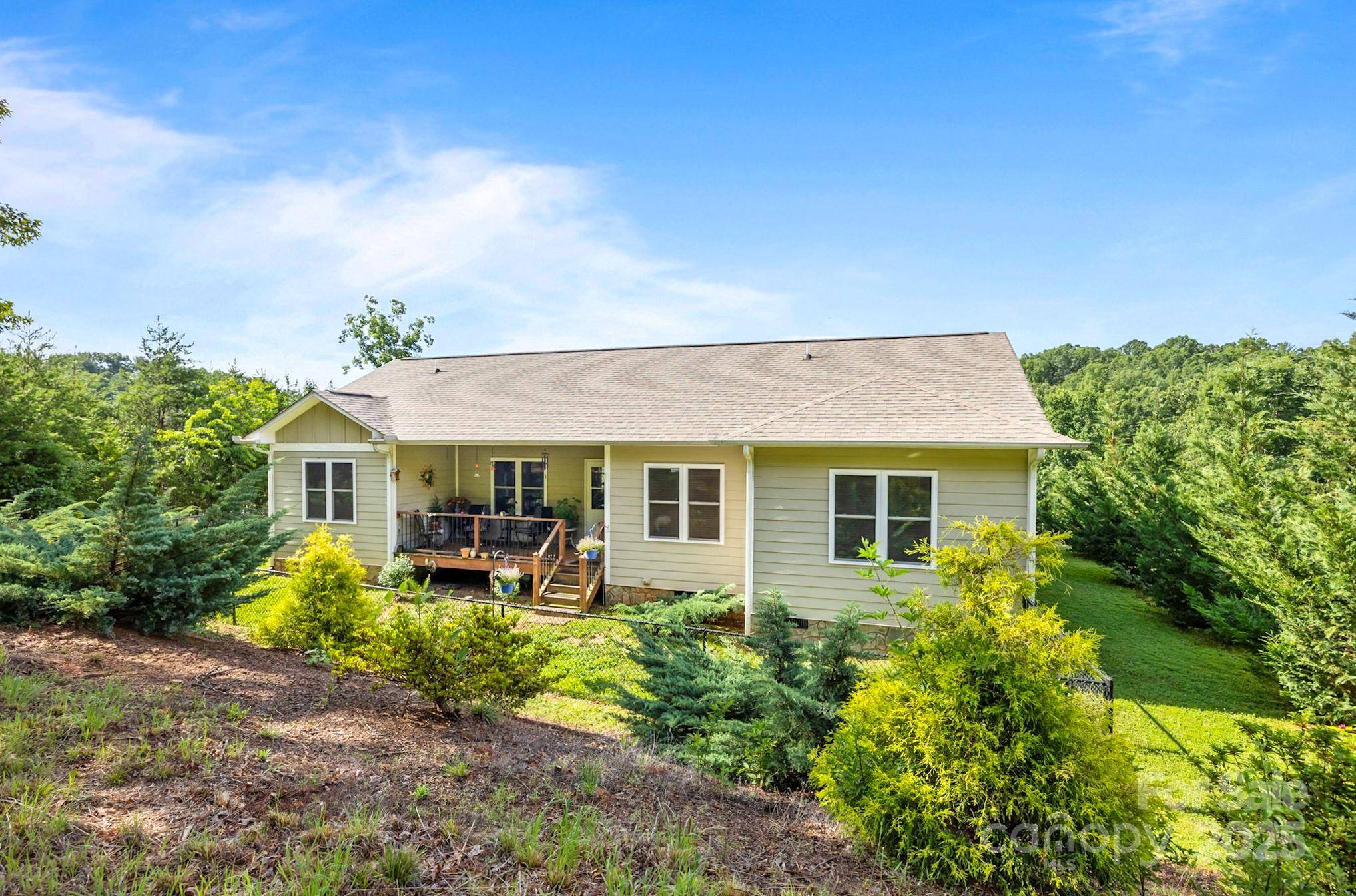 Morganton, NC 28655,2369 Saratoga RUN