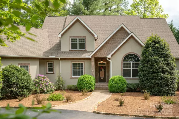 Hendersonville, NC 28739,110 and 140 FOX CHASE DR