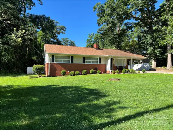 Albemarle, NC 28001,708 East ST #8,9