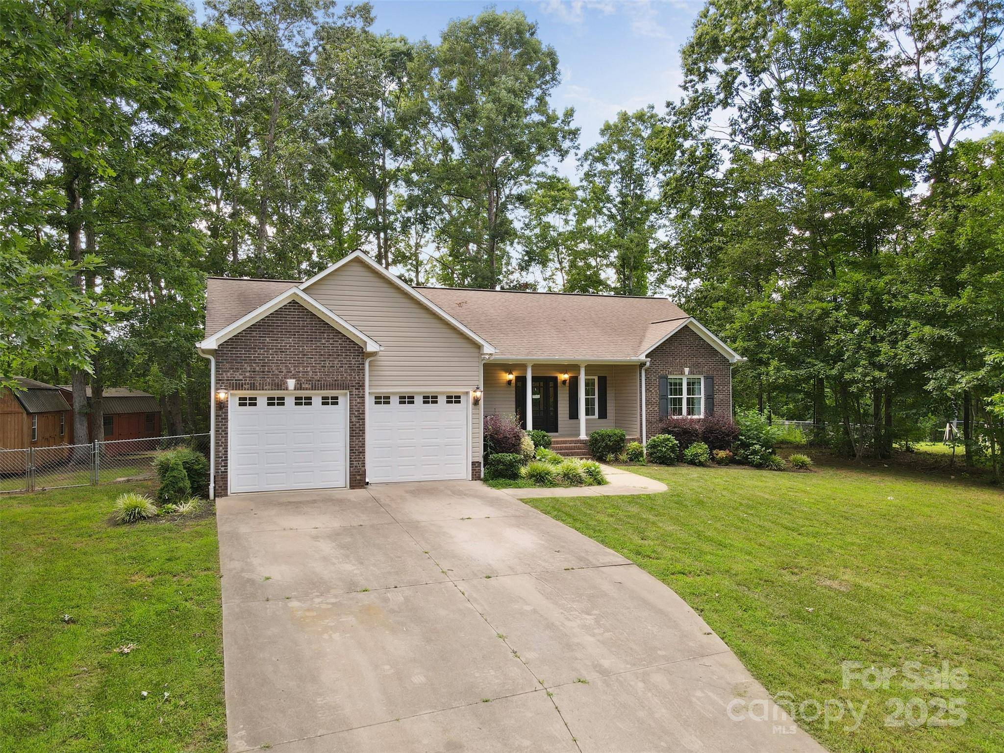 1313 Western Hills LN, Vale, NC 28168