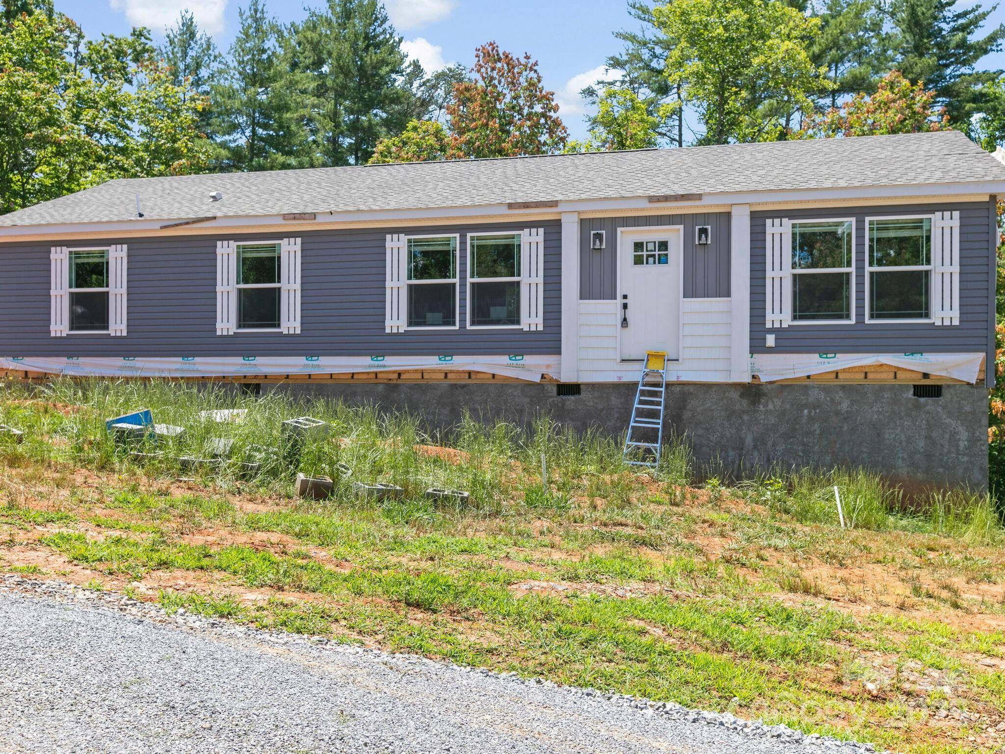 Weaverville, NC 28787,209 Walnut Branch RD