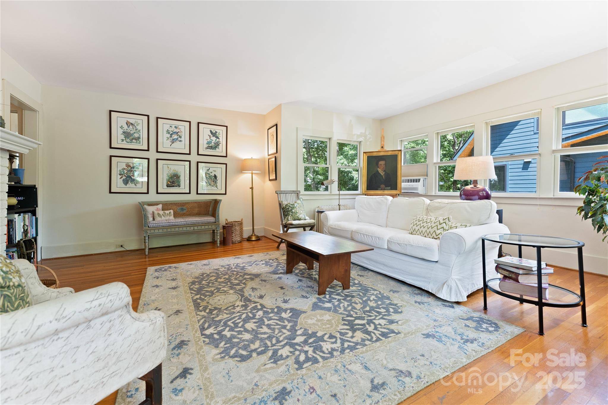 Asheville, NC 28803,4 Duke ST