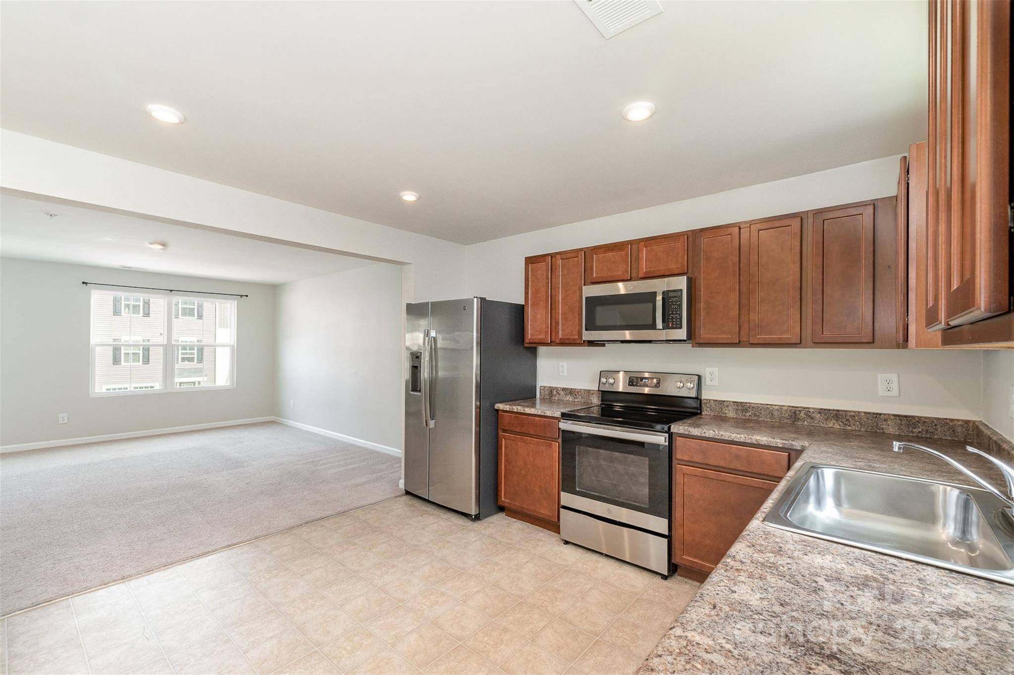 Charlotte, NC 28269,2639 McCurdy TRL
