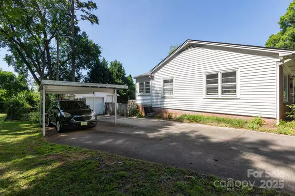 Charlotte, NC 28205,801 Fugate AVE