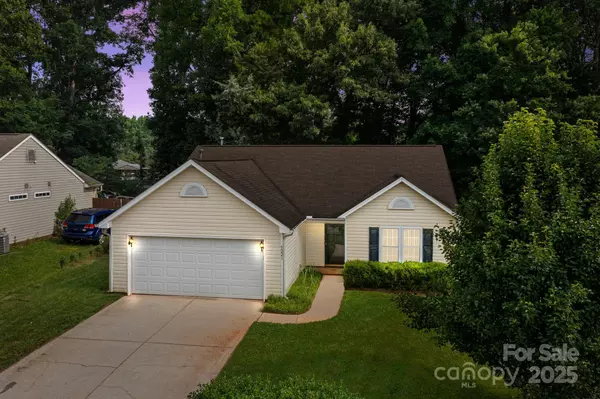 5221 Javitz RD, Charlotte, NC 28216