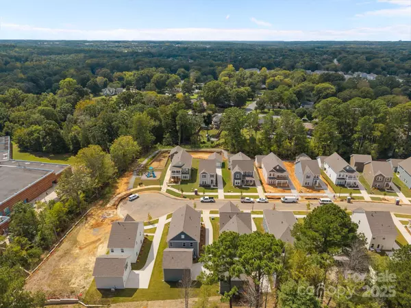 Matthews, NC 28105,4037 Grommet CT