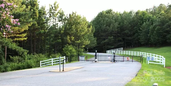 Stony Point, NC 28678,174 Rivercliff DR