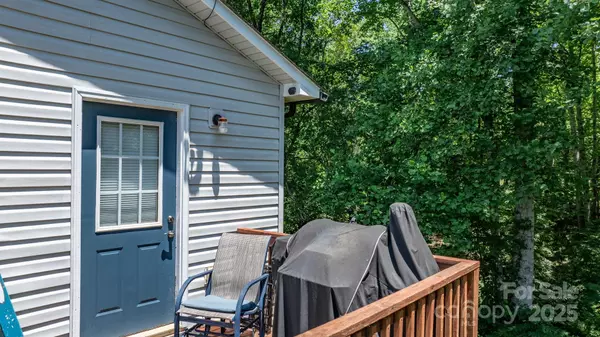 Maiden, NC 28650,431 Forest DR