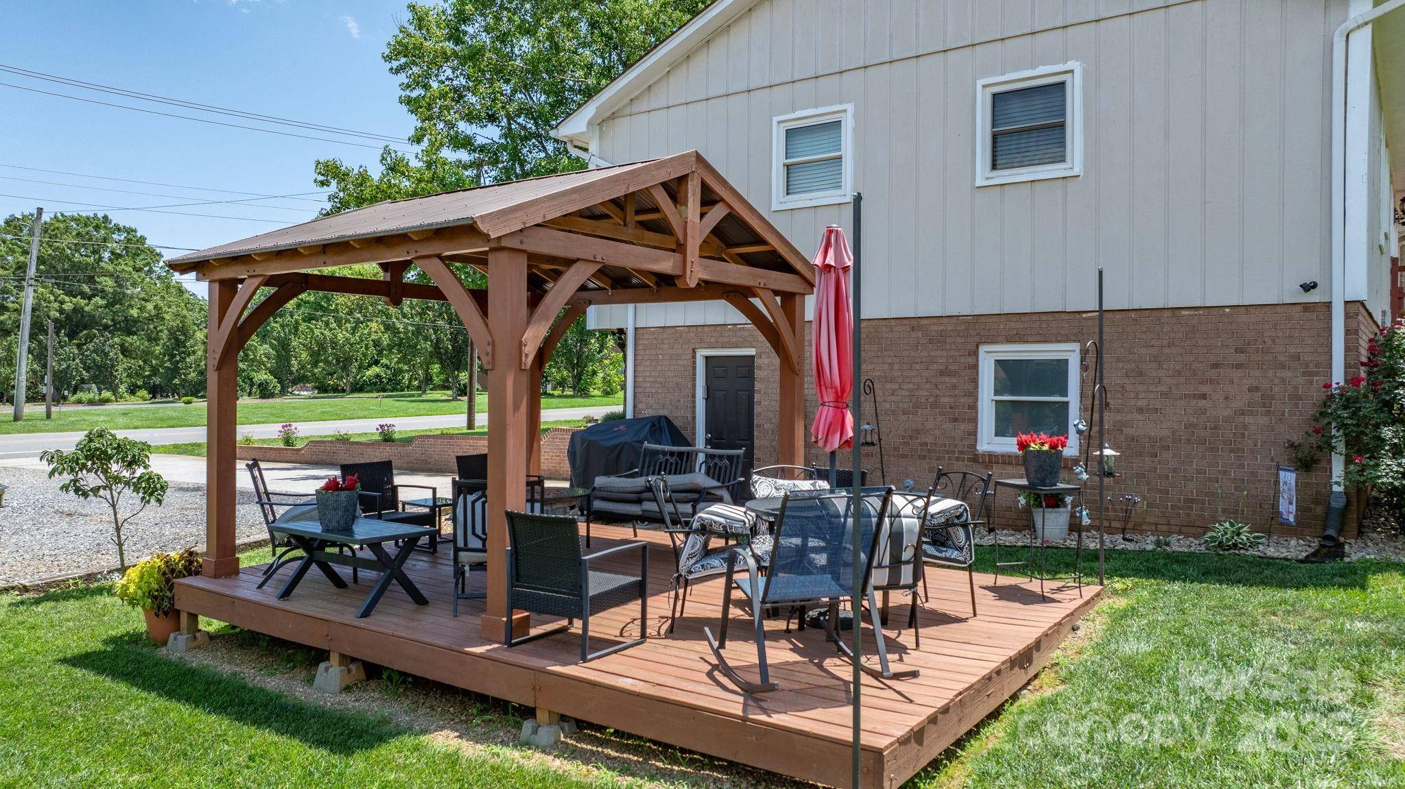 Hickory, NC 28601,3651 16th ST NE