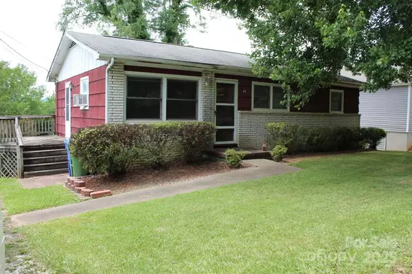 Asheville, NC 28806,50 Huffman RD