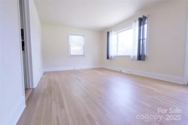 Charlotte, NC 28205,1926 Eastway DR