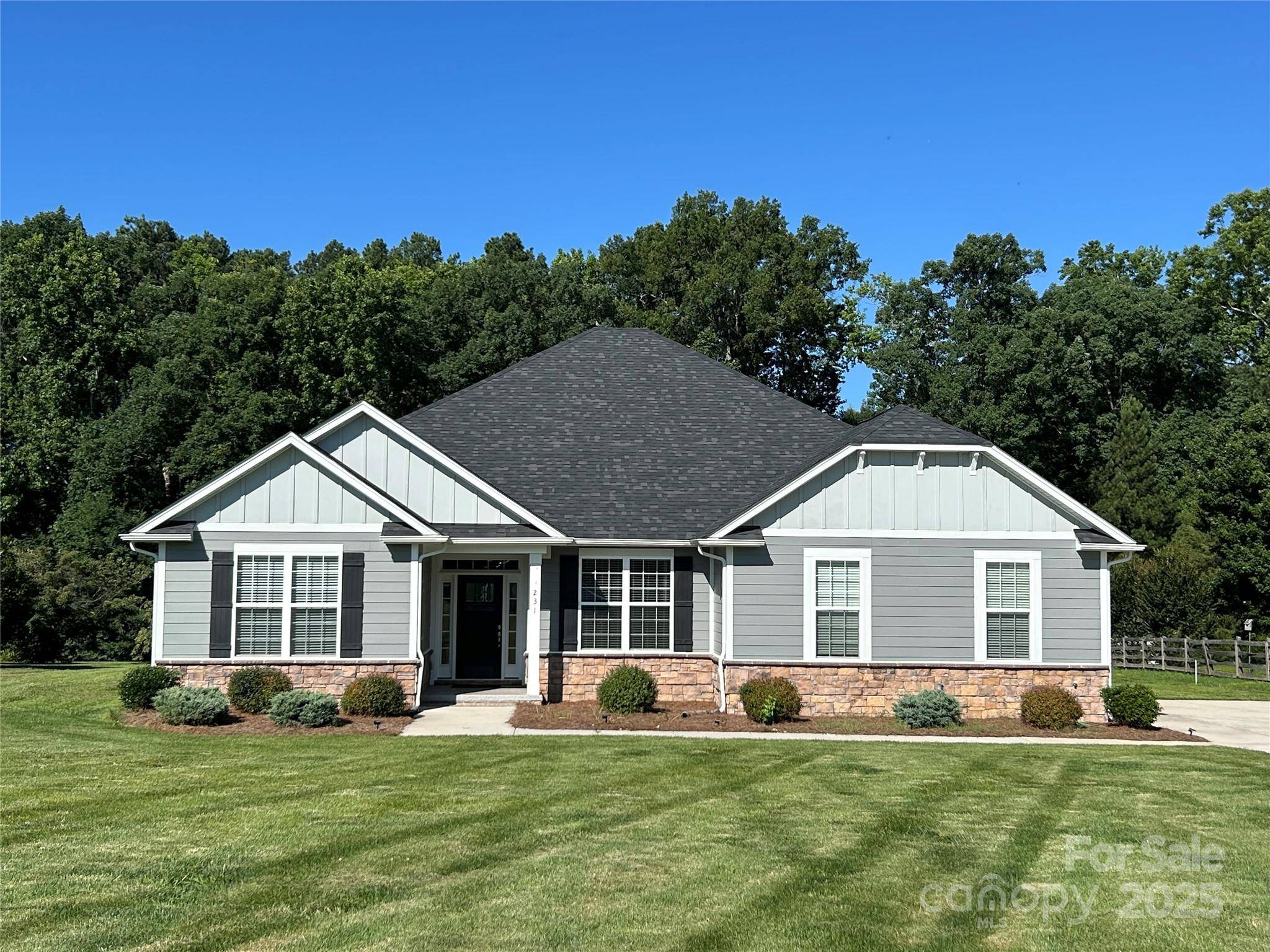 231 Glenwood DR #4, Oakboro, NC 28129
