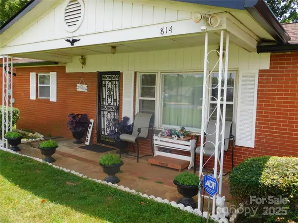 Pineville, NC 28134,814 Aileen CIR
