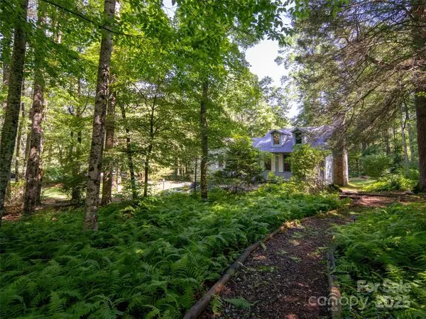 Flat Rock, NC 28739,30 Falcon Wood WAY
