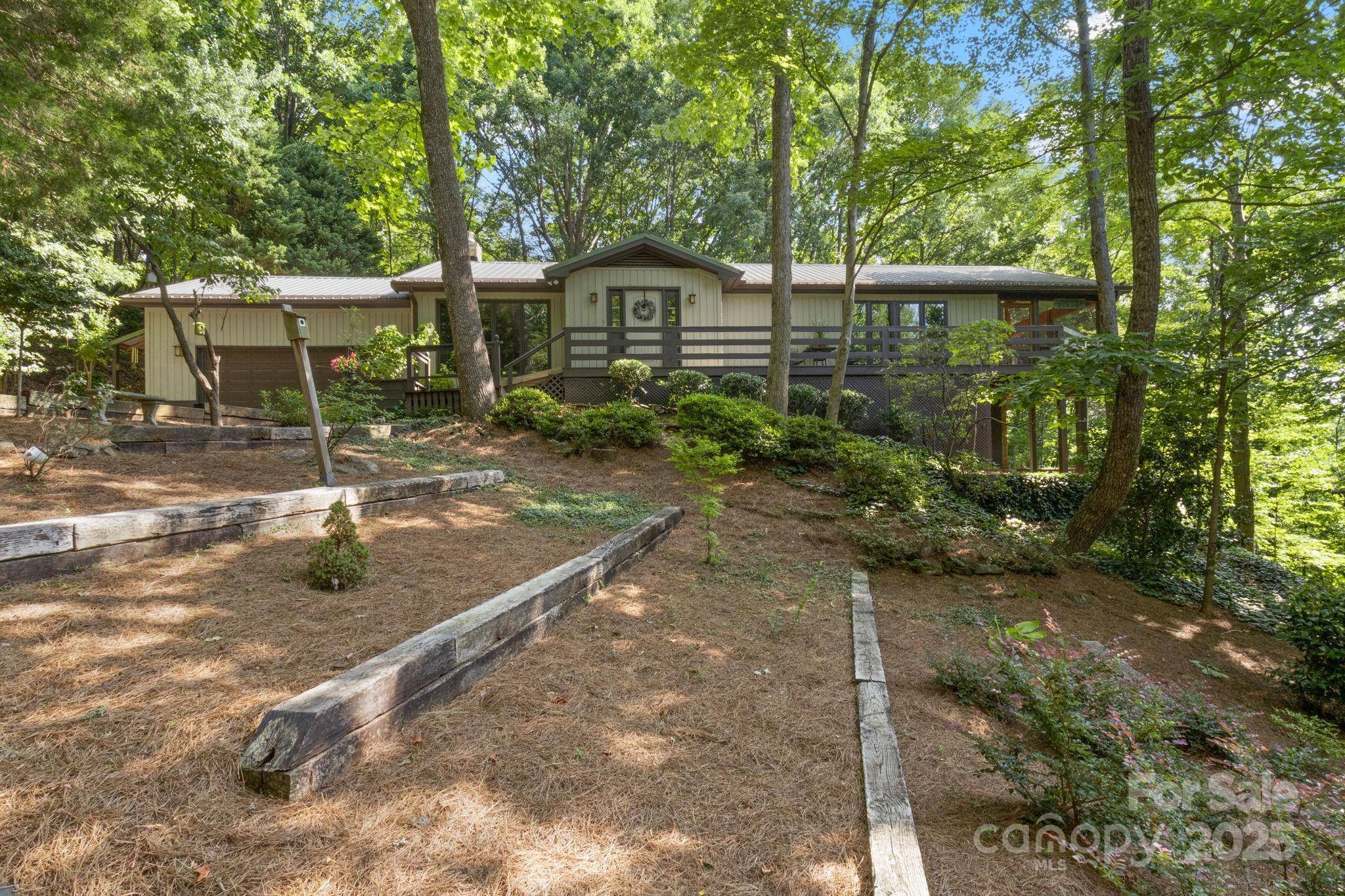 Tryon, NC 28782,56 Cardinal CIR