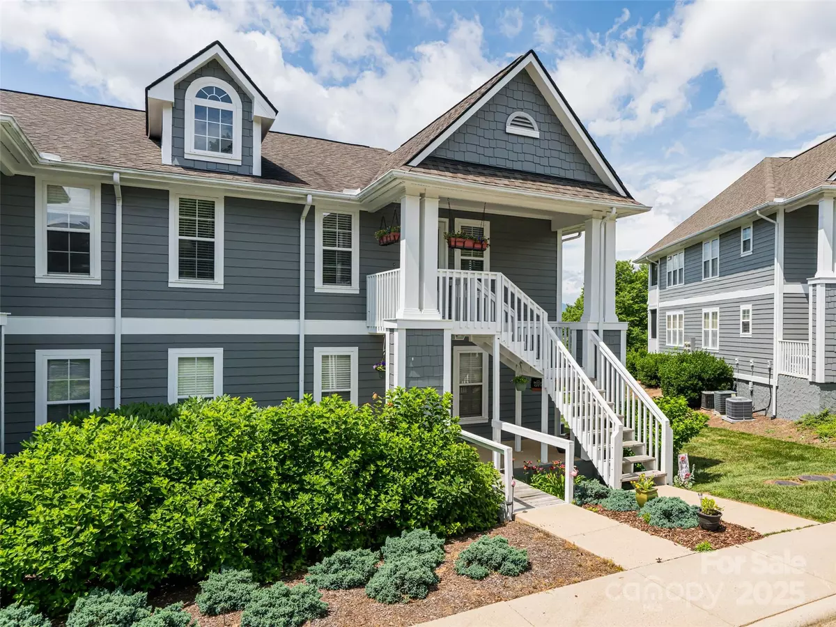 Asheville, NC 28806,4506 Breakers LN