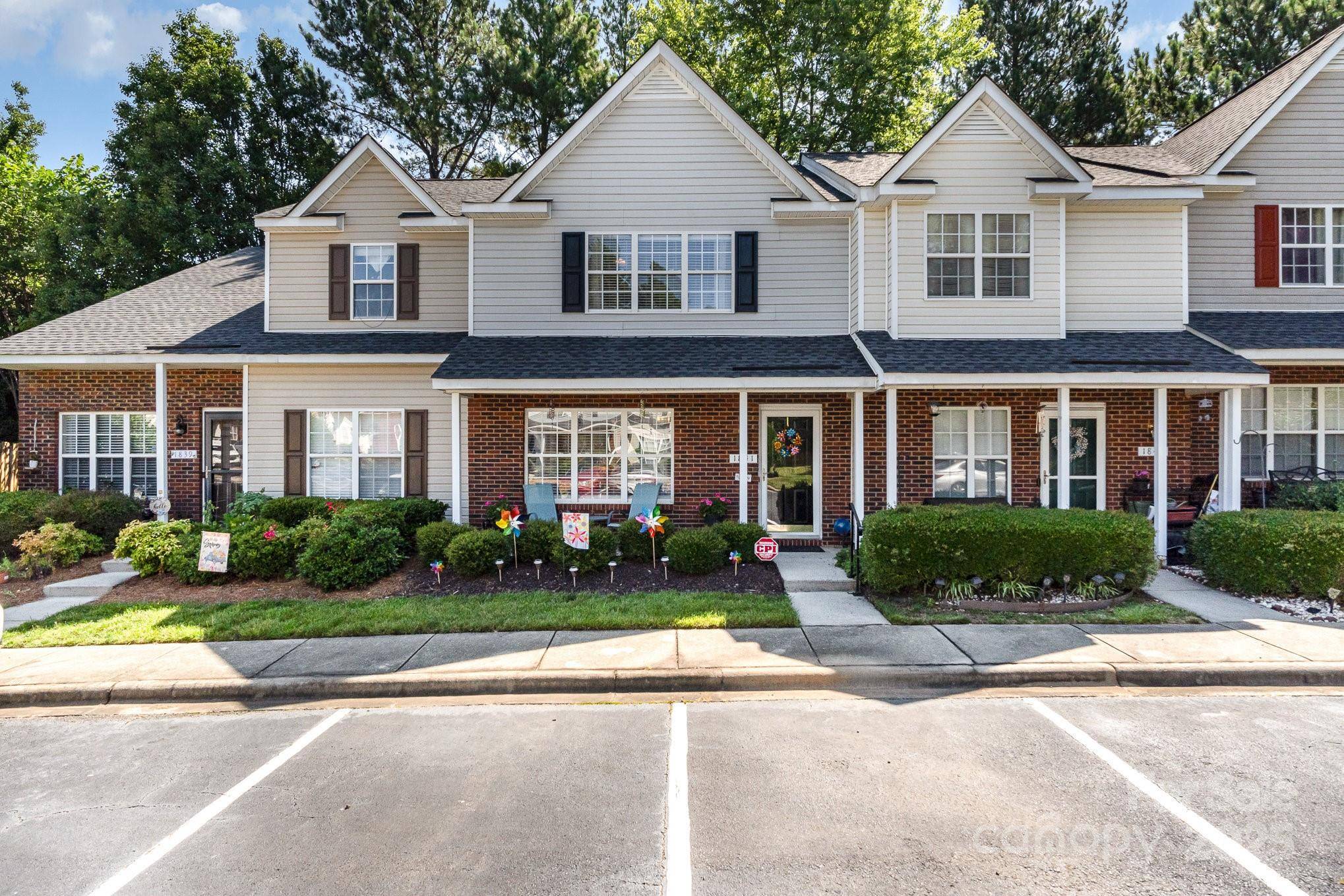 1841 Birch Heights CT, Charlotte, NC 28213