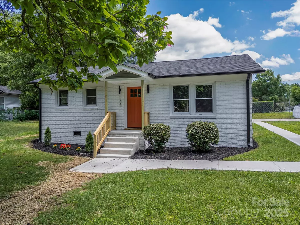 Kannapolis, NC 28083,132 Kennedy AVE