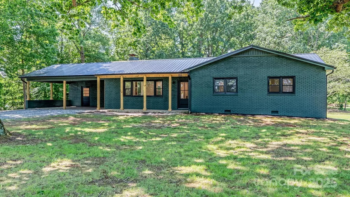 Statesville, NC 28625,155 Mcallister RD