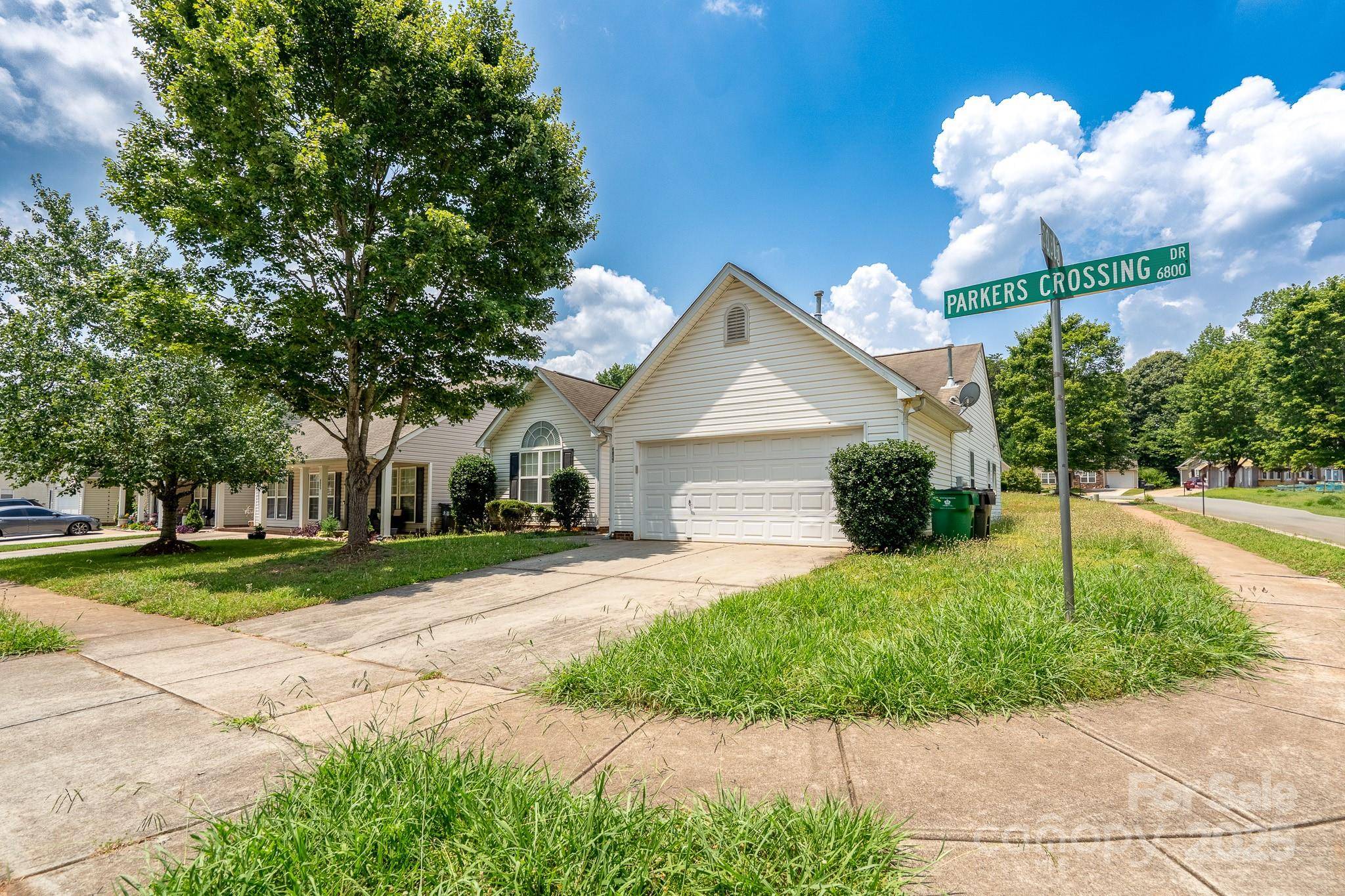 Charlotte, NC 28215,6857 Parkers Crossing DR