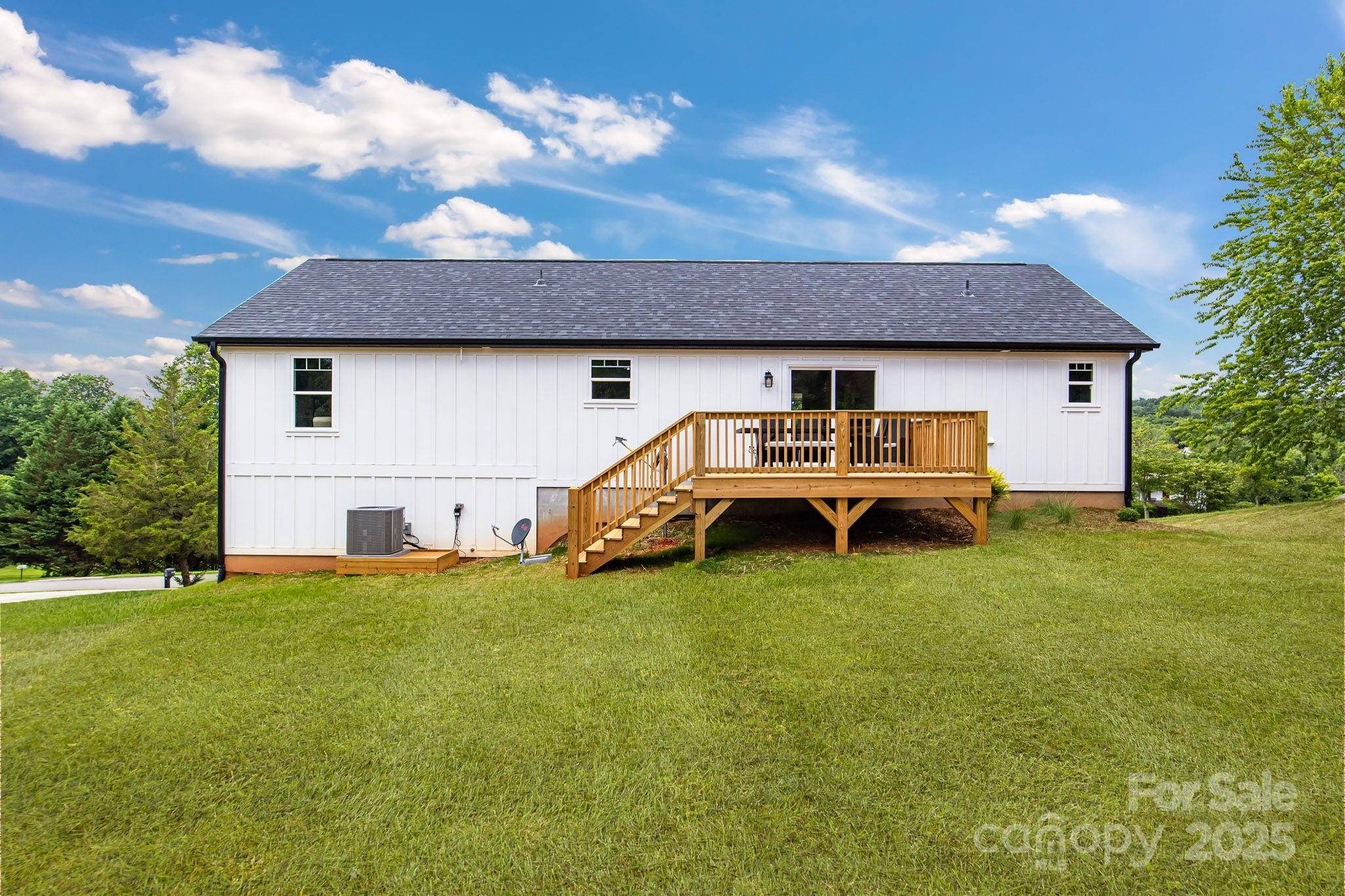 Hudson, NC 28638,2205 Olde West RD
