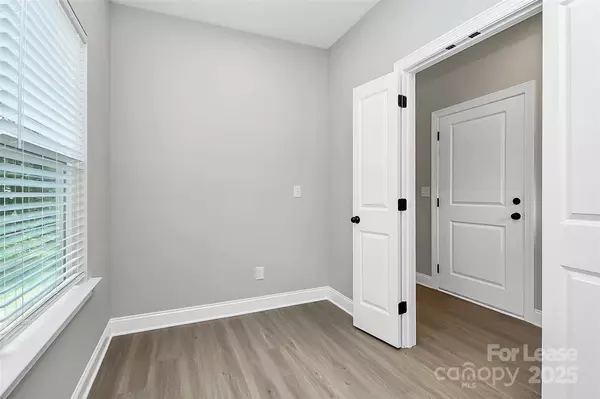 Charlotte, NC 28206,2732 Catalina AVE