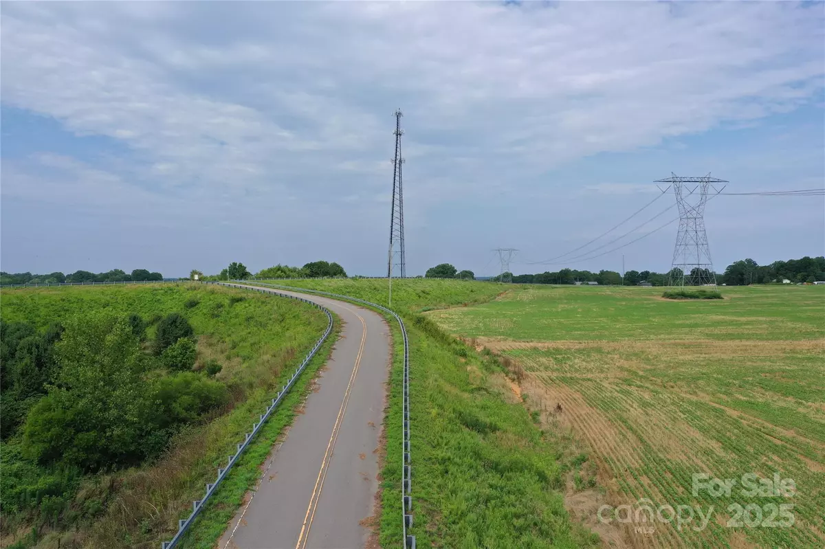 Shelby, NC 28150,128 Westlee ST #B