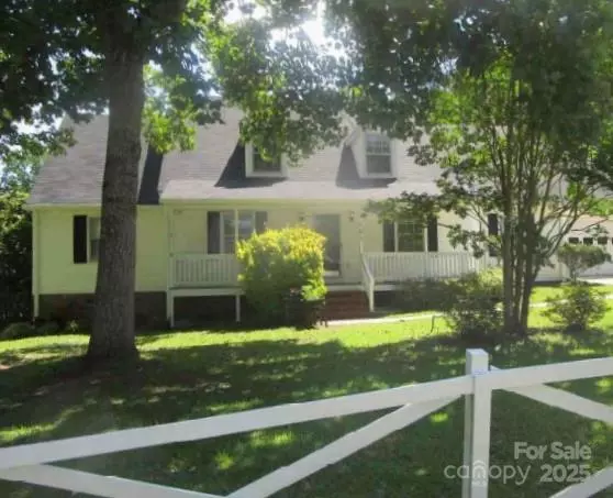 101 Hunstanton DR, Winnsboro, SC 29180