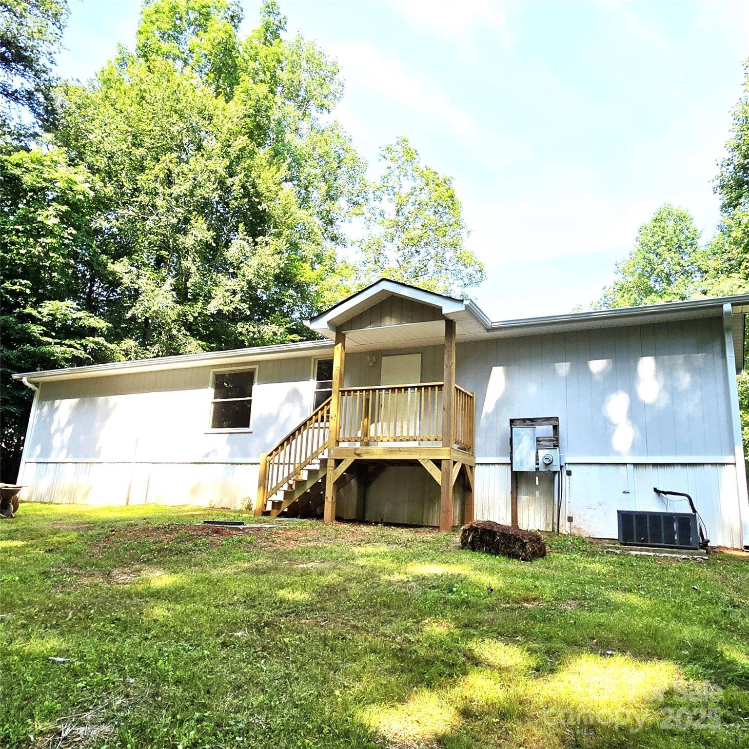 Harmony, NC 28634,105 Damron LN #20