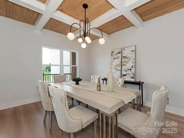 Waxhaw, NC 28173,5105 Tom Starnes RD