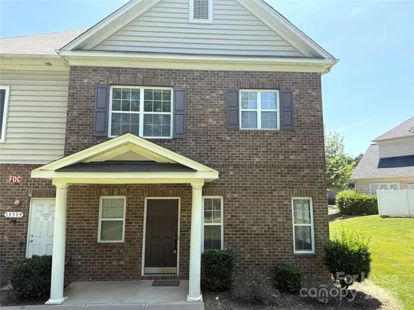 11504 Amarone DR, Charlotte, NC 28277