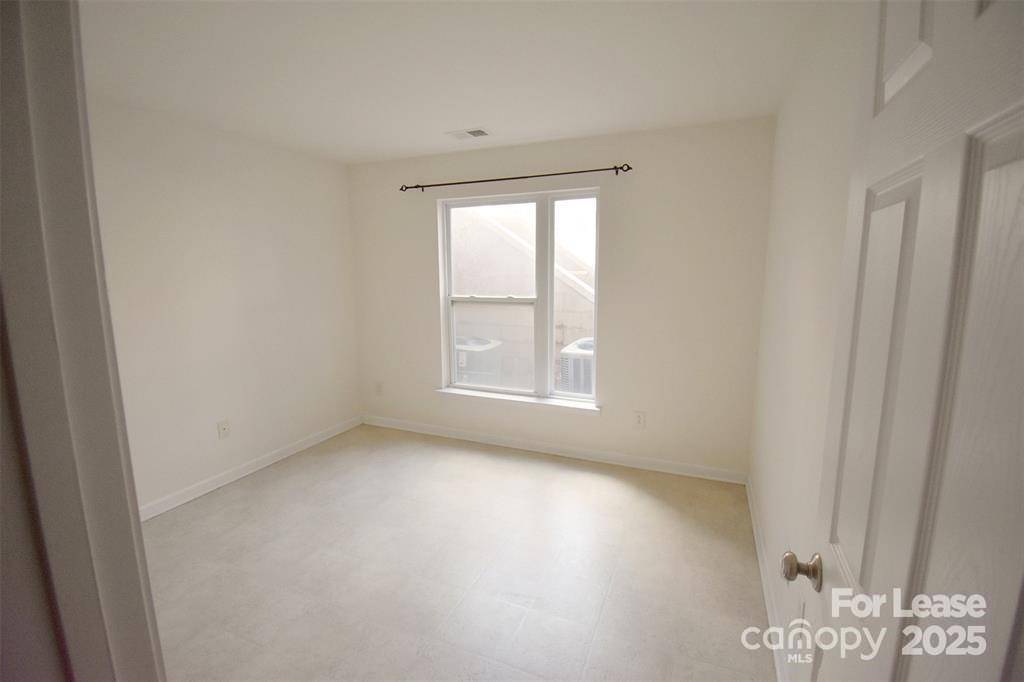 Charlotte, NC 28205,620 Raphael PL