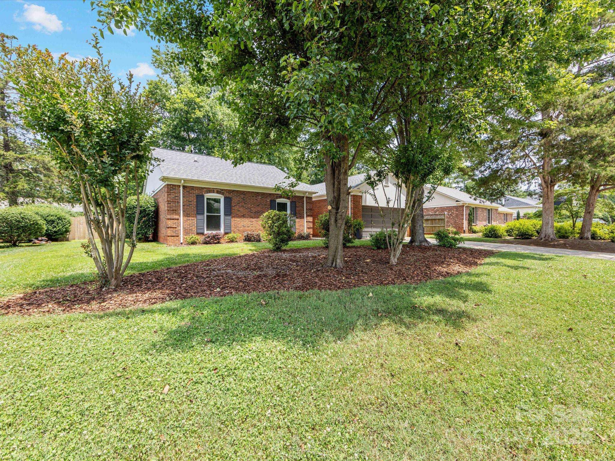 Charlotte, NC 28270,1115 Berry Ridge RD