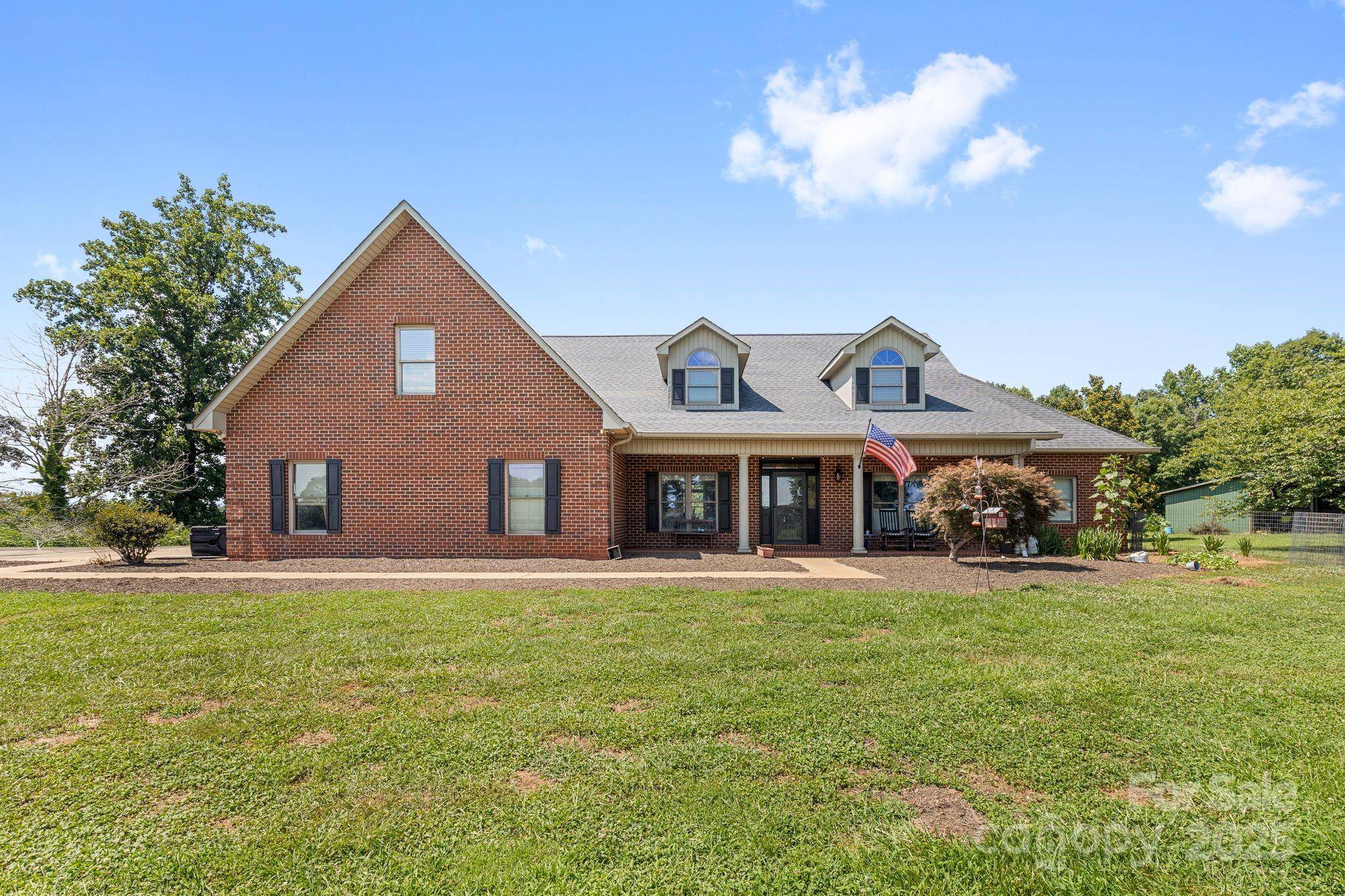 120 Leatherwood DR, Statesville, NC 28625