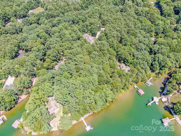 Mooresville, NC 28117,127 Melrose LN #220