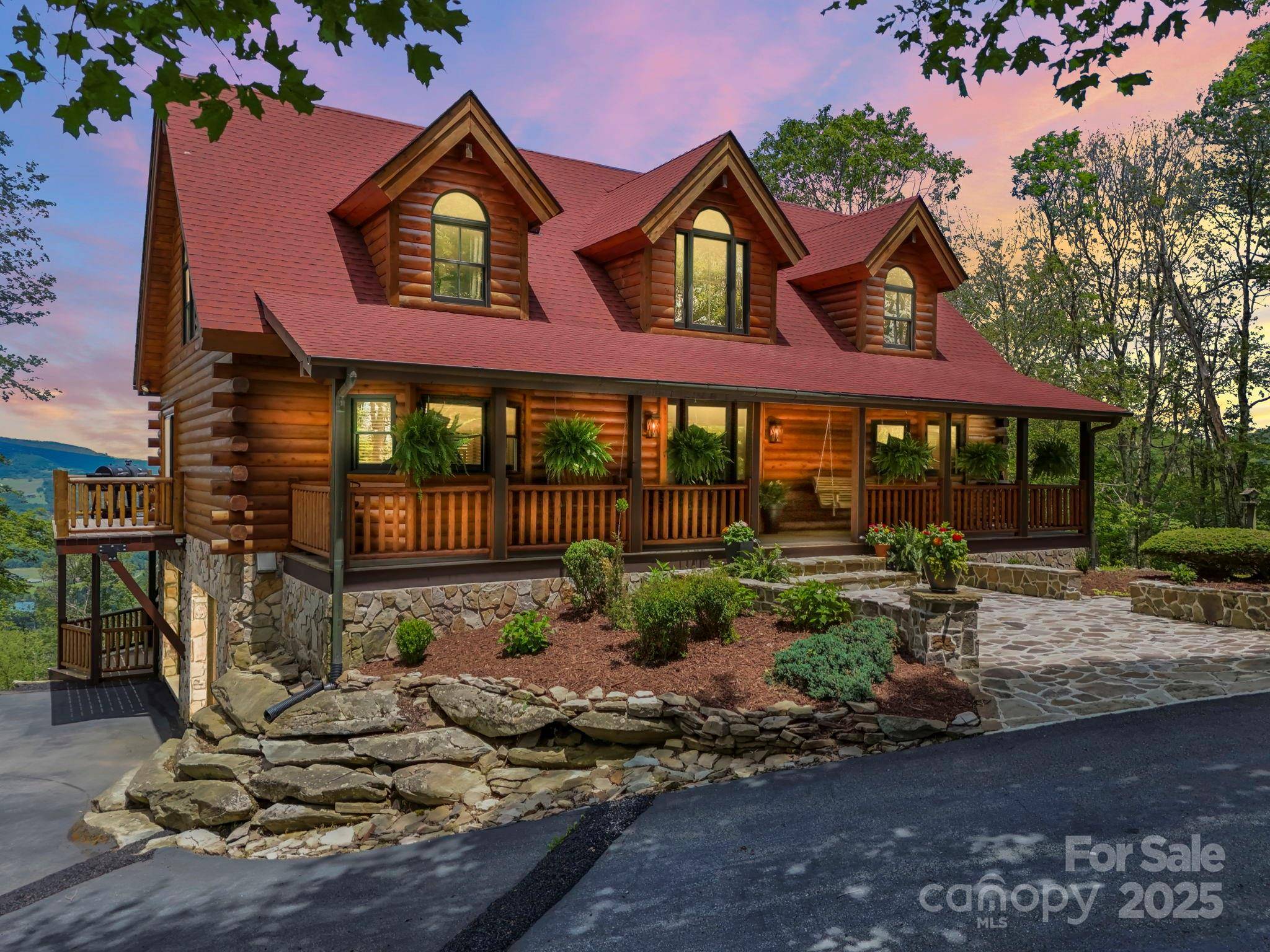 Banner Elk, NC 28604,324 Sugar View TRL