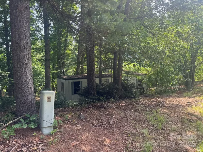 1290 Gardiol AVE NE, Valdese, NC 28690