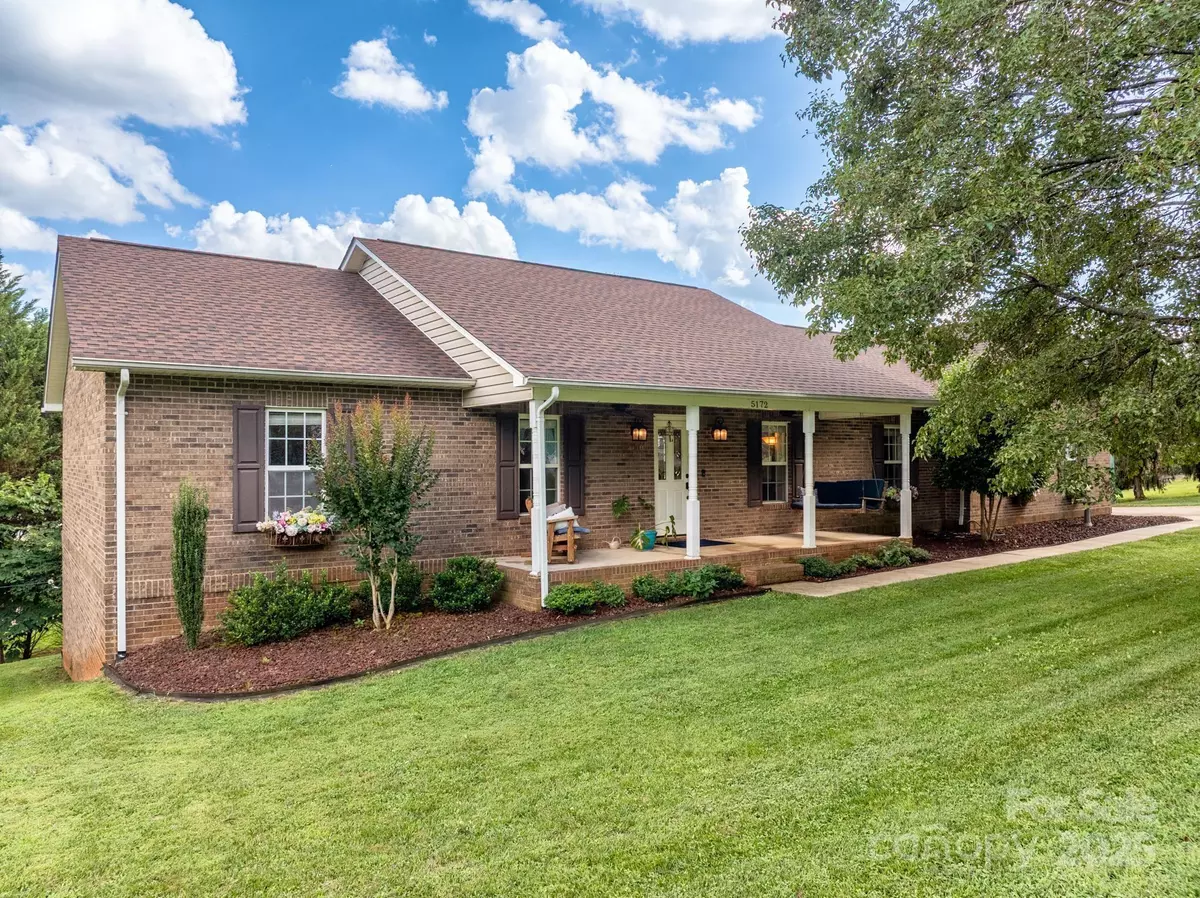 Hickory, NC 28602,5172 Butner DR
