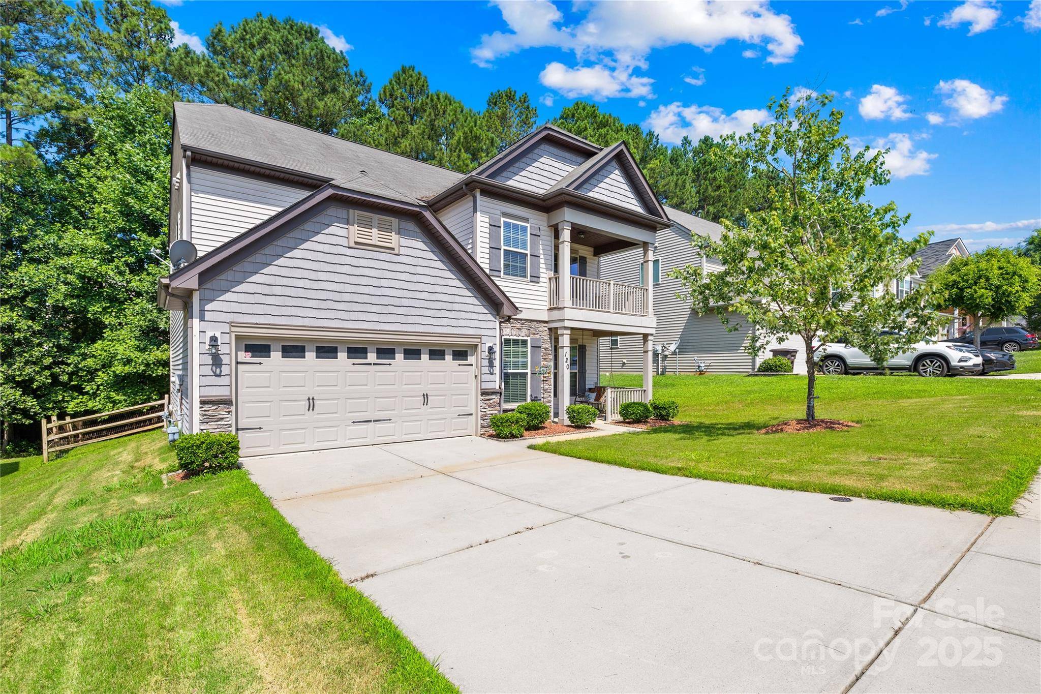 Statesville, NC 28677,120 Carolinian DR