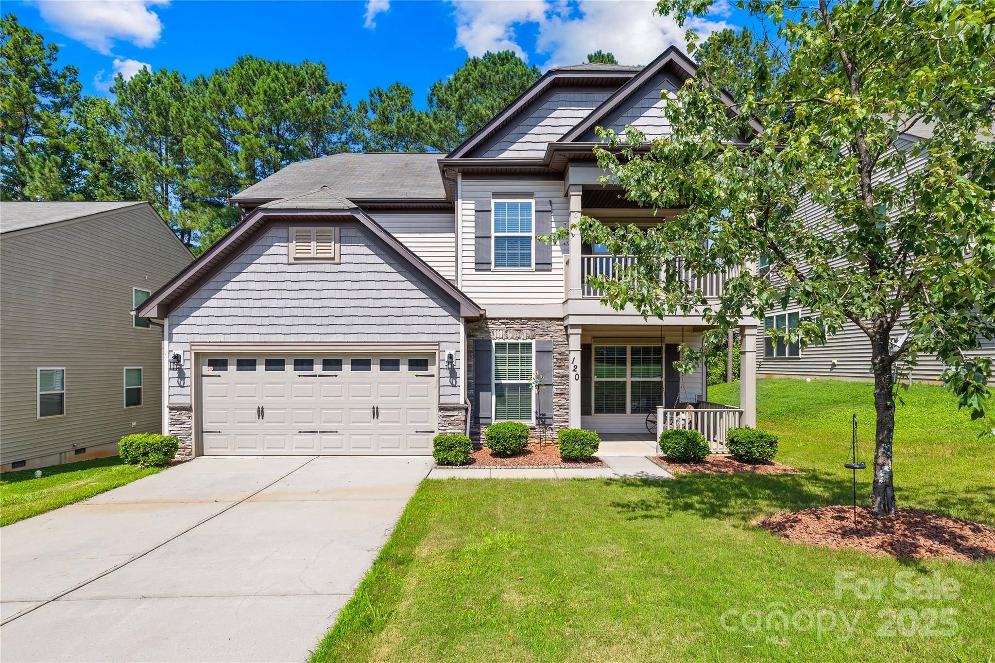 120 Carolinian DR, Statesville, NC 28677