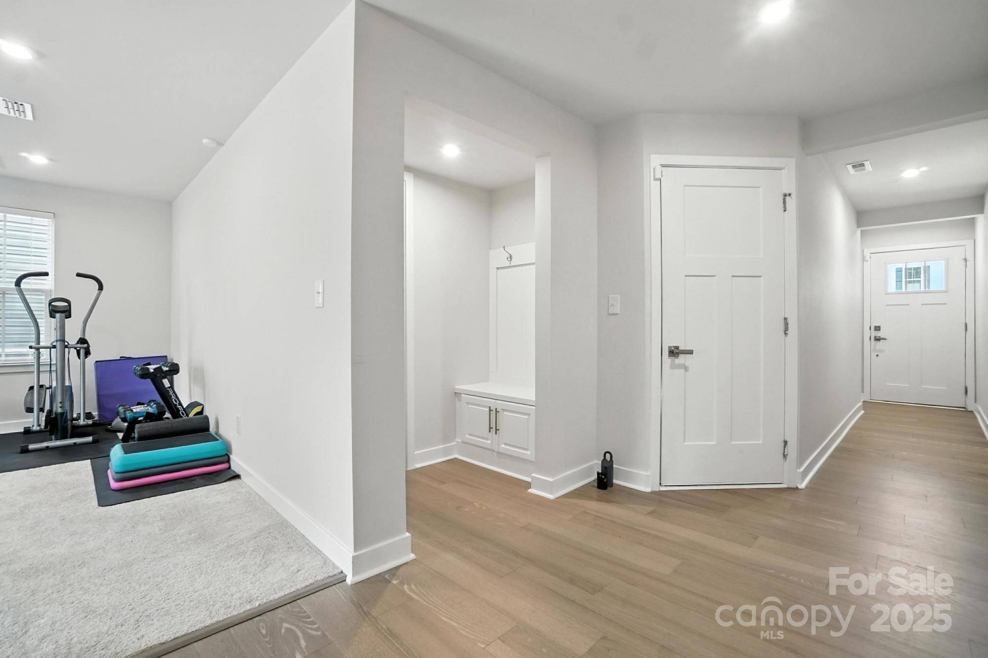 Huntersville, NC 28078,9832 Oaklawn BLVD NW