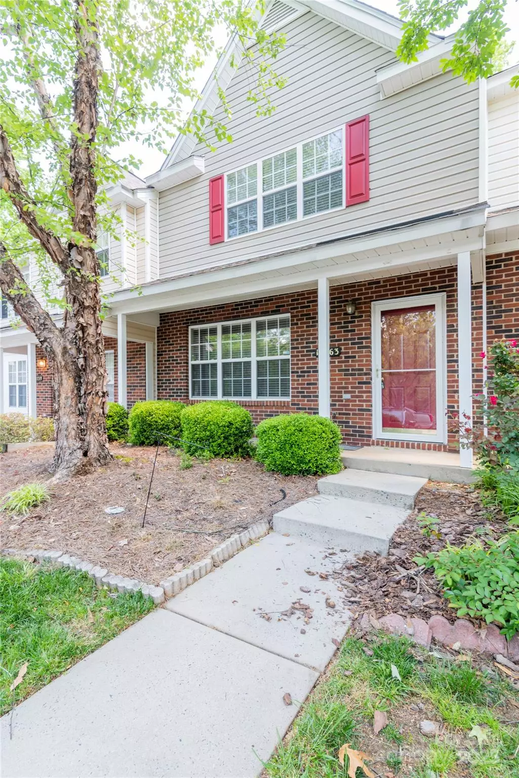 Charlotte, NC 28216,10763 Holly Ridge BLVD