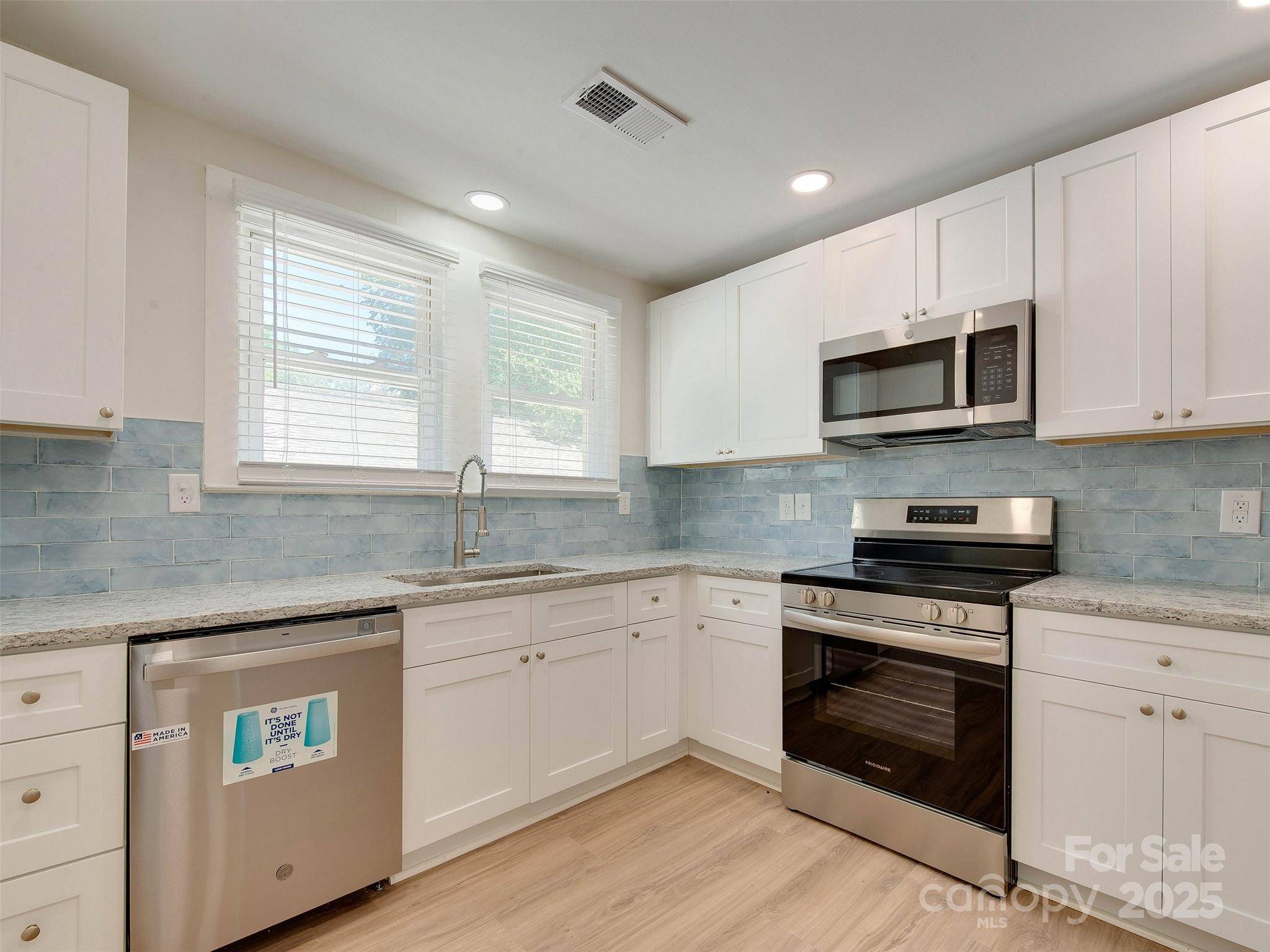 Kannapolis, NC 28083,2414 Lane ST