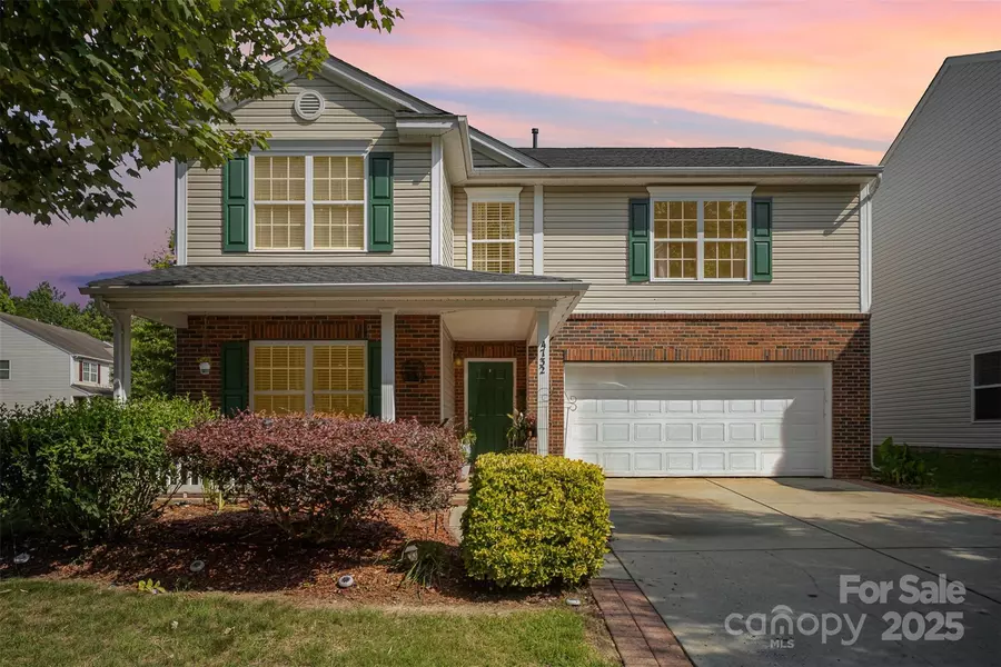 4732 Meadowfield RD #L35, Charlotte, NC 28215