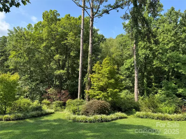 Matthews, NC 28104,1112 Carole CT