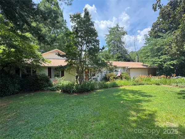 Mooresville, NC 28117,126 Aqua DR