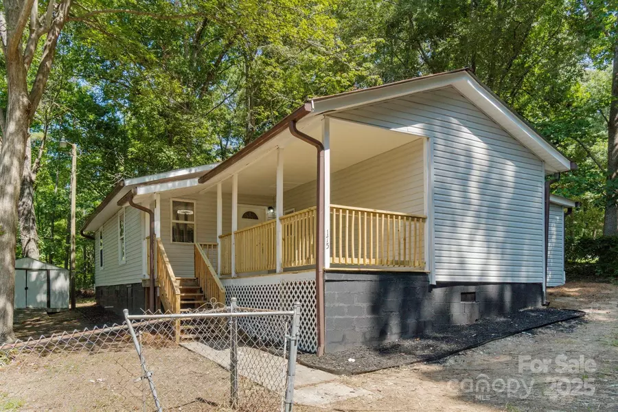 175 Uphill DR, Lexington, NC 27295