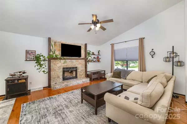 Mint Hill, NC 28227,7434 Lawyers Station DR