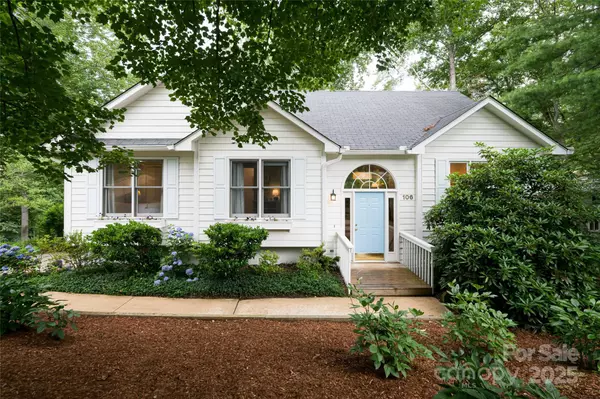 Asheville, NC 28803,106 Goldfinch LN
