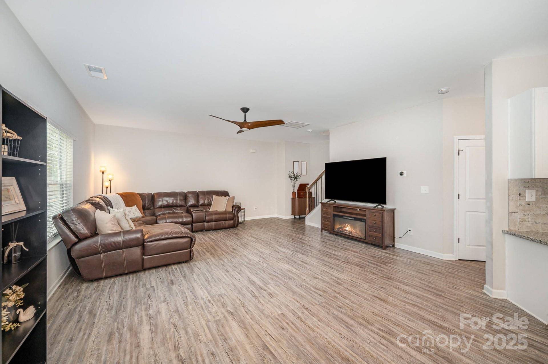 Locust, NC 28097,243 Kerri Dawn LN